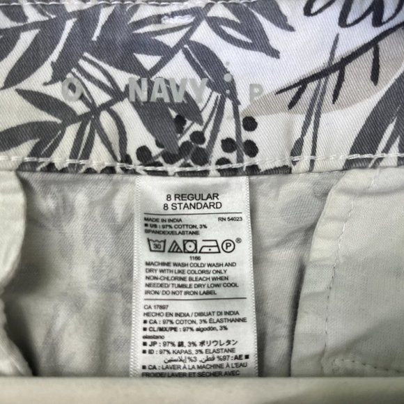 Old Navy Pixie Shorts Women’s Size 8 - Picture 4 of 4
